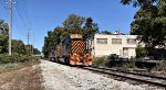 WE 7020 & Co. head back to Brittain Yard on home rails.